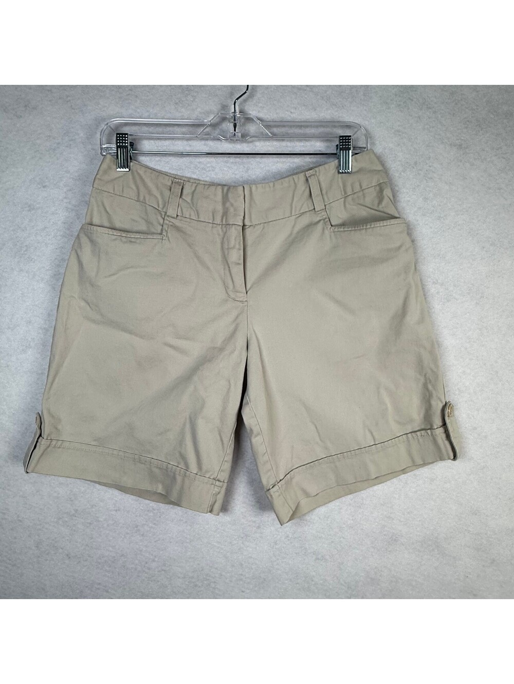 Courtenay Beige Women's Bermuda Khaki Shorts Size 10P